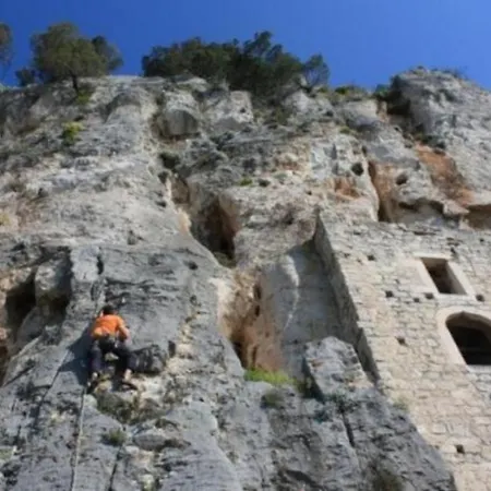 Apartman Romana With A Spacious Terrace *