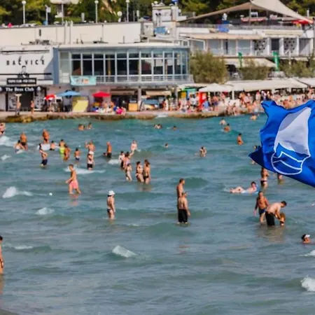 Romana With A Spacious Terrace Апартаменти Спліт