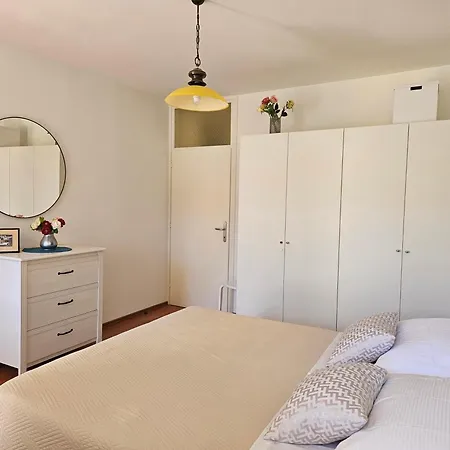 Apartment Romana With A Spacious Terrace