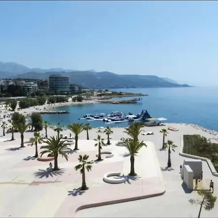 Romana With A Spacious Terrace