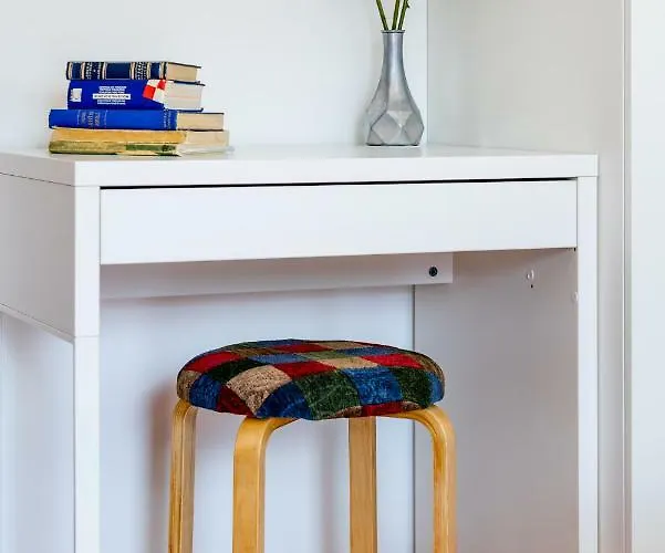 Romana With A Spacious Terrace *