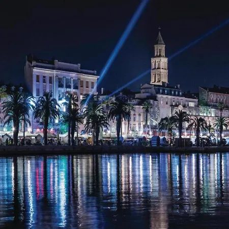 Appartement Romana With A Spacious Terrace *