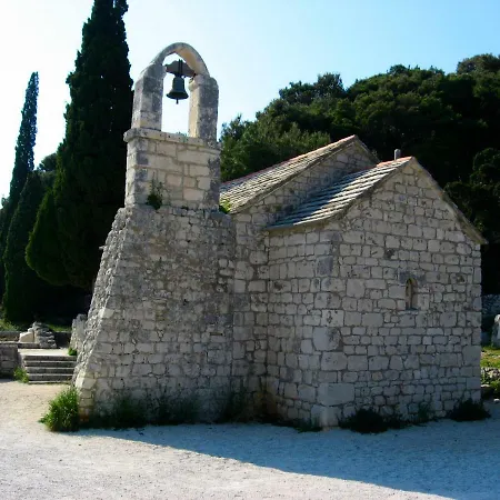 Romana With A Spacious Terrace Appartement Split